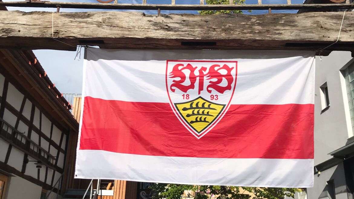 VfB Fahne Ansicht Strasse